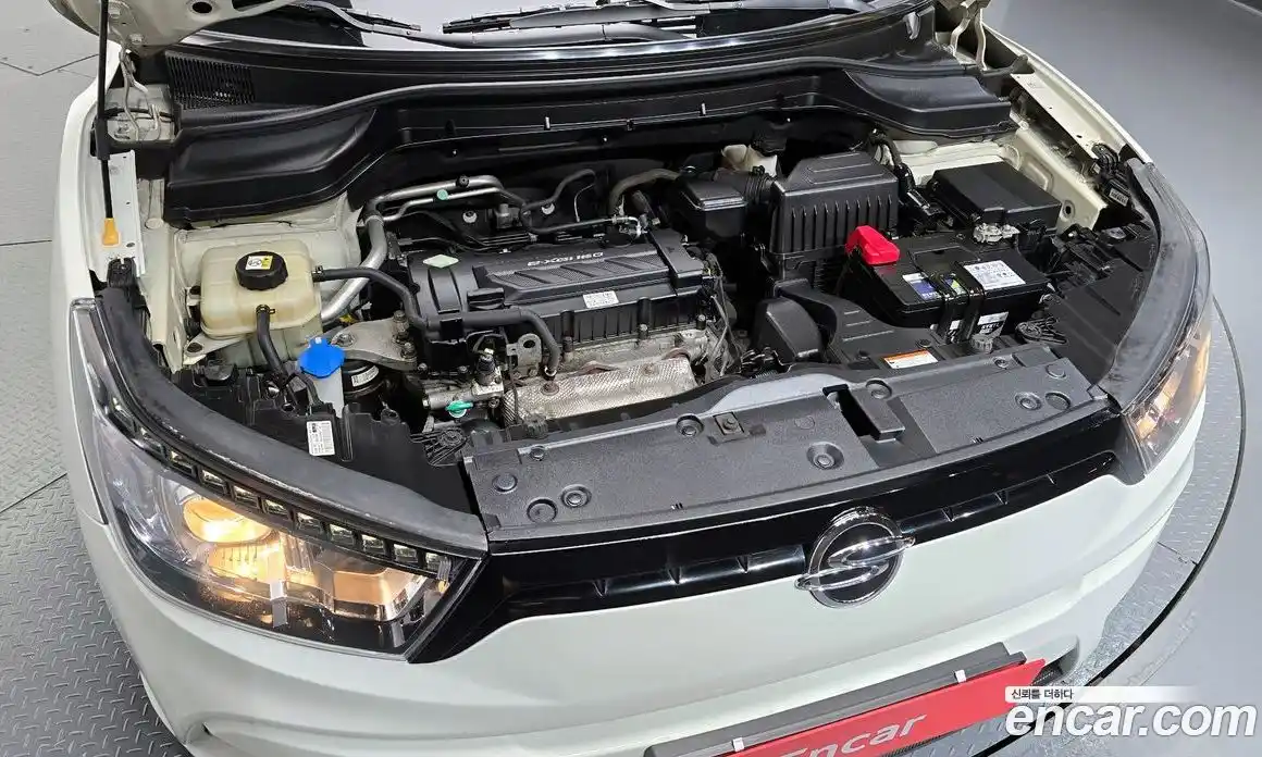 SsangYong TIBOLI 2016 1.6 Автомат в Москве № 616994, фото 6