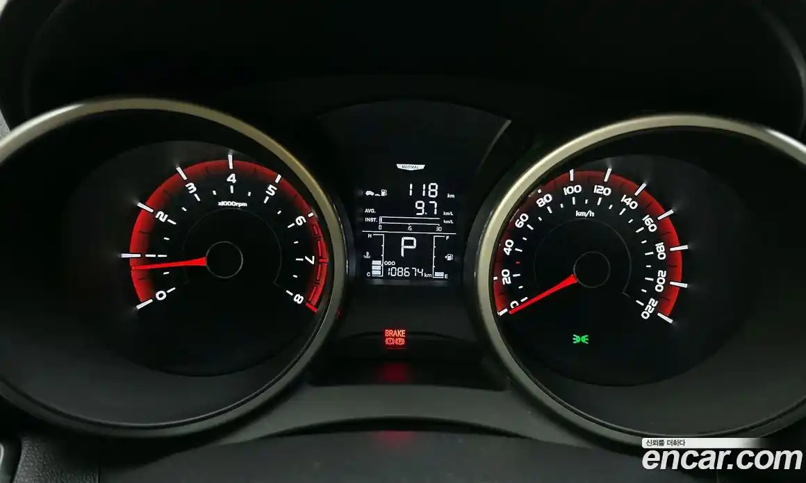 SsangYong TIBOLI 2016 1.6 Автомат в Москве № 616994, фото 8