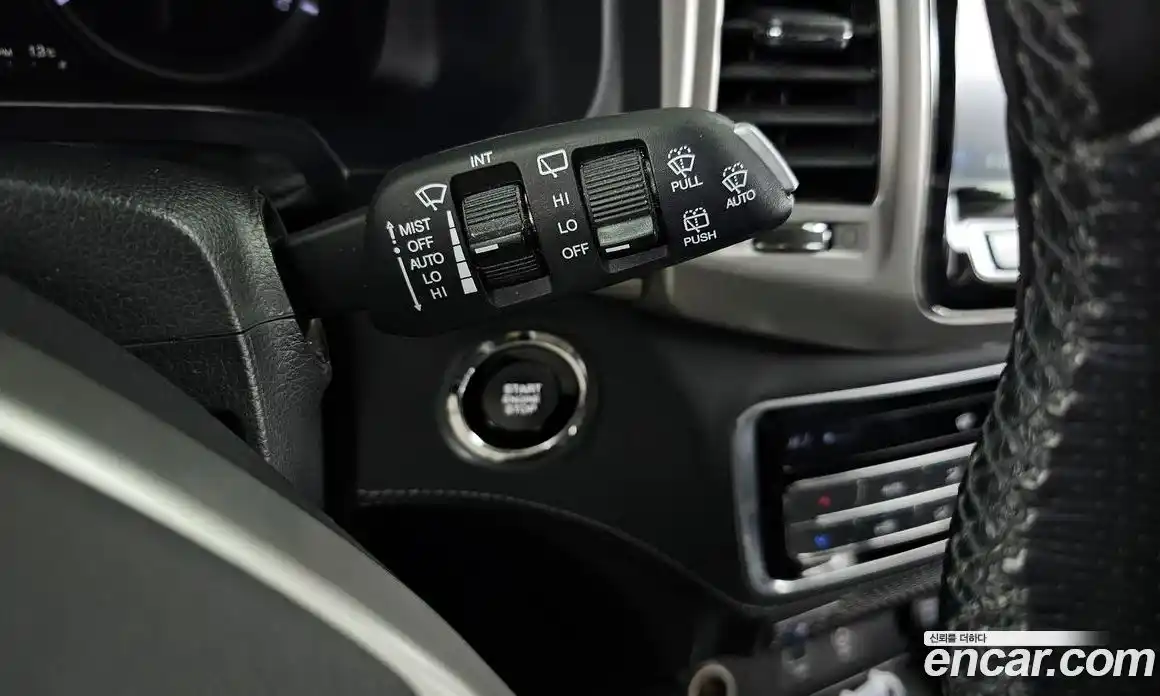 SsangYong Rexton 2018 2.2 Автомат в Москве № 617014, фото 15