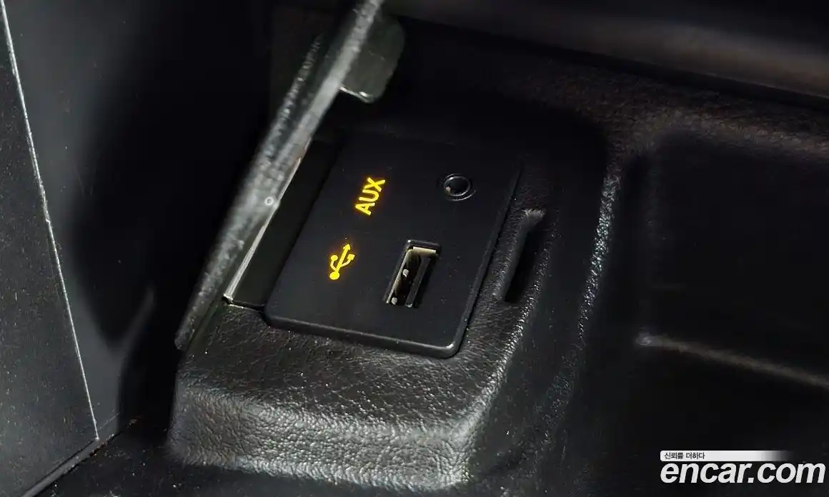 SsangYong Korando 2015 2.0 Автомат в Москве № 617178, фото 19