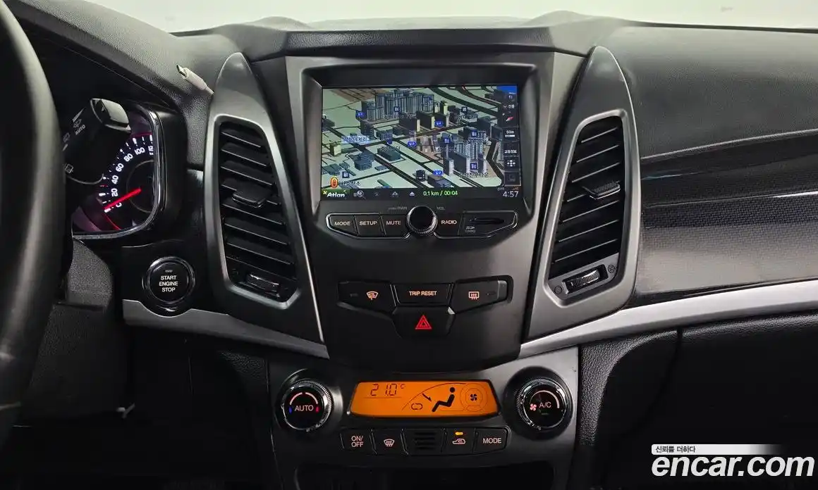 SsangYong Korando 2017 2.2 Автомат в Москве № 617357, фото 15