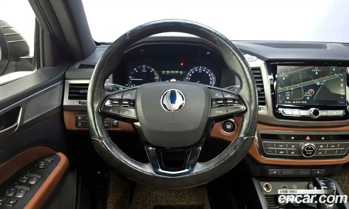 SsangYong Rexton 2018 2.2 Автомат в Москве № 617359, фото 13