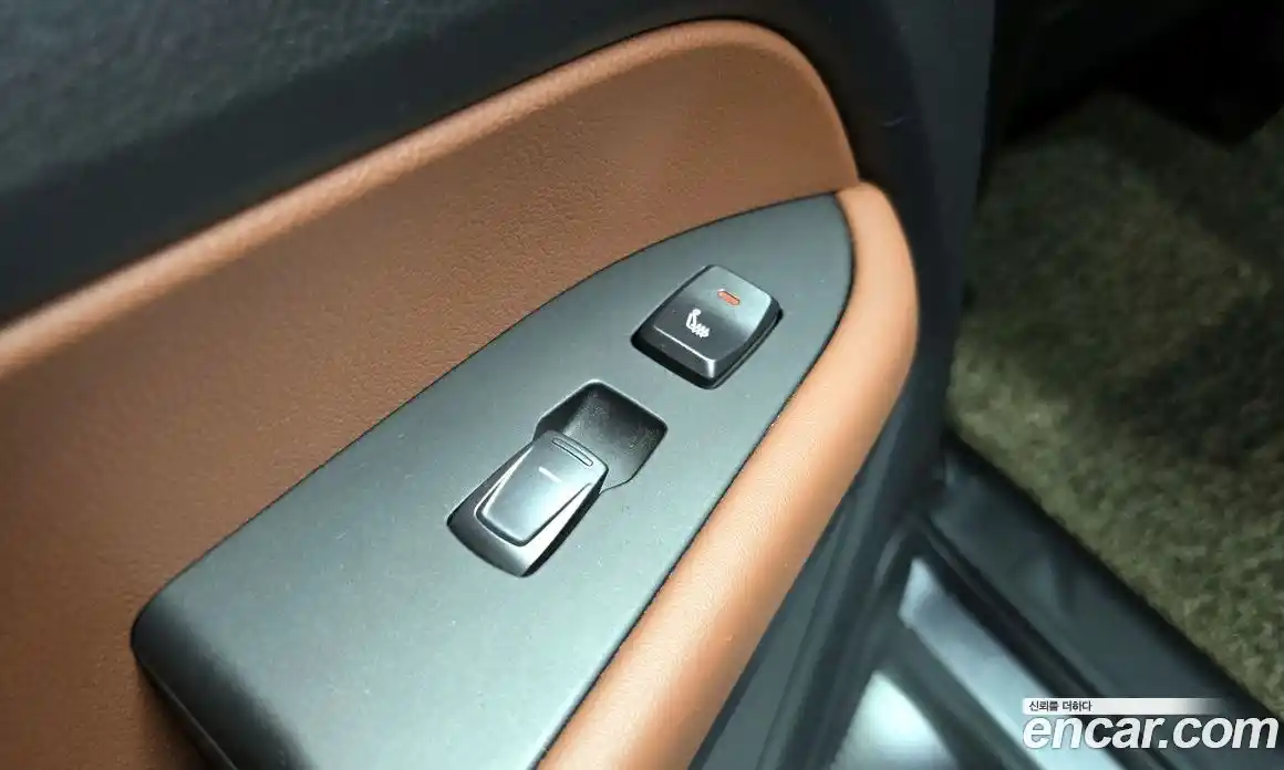 SsangYong Rexton 2018 2.2 Автомат в Москве № 617359, фото 19