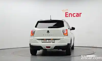 SsangYong TIBOLI 2017 1.6 Автомат в Москве № 617389, миниатюра 4