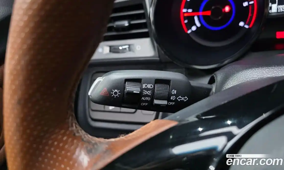 SsangYong TIBOLI 2019 1.6 Автомат в Москве № 617450, фото 18