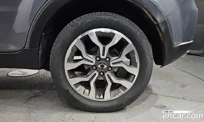 SsangYong Korando 2016 2.2 Автомат в Москве № 617500, миниатюра 5