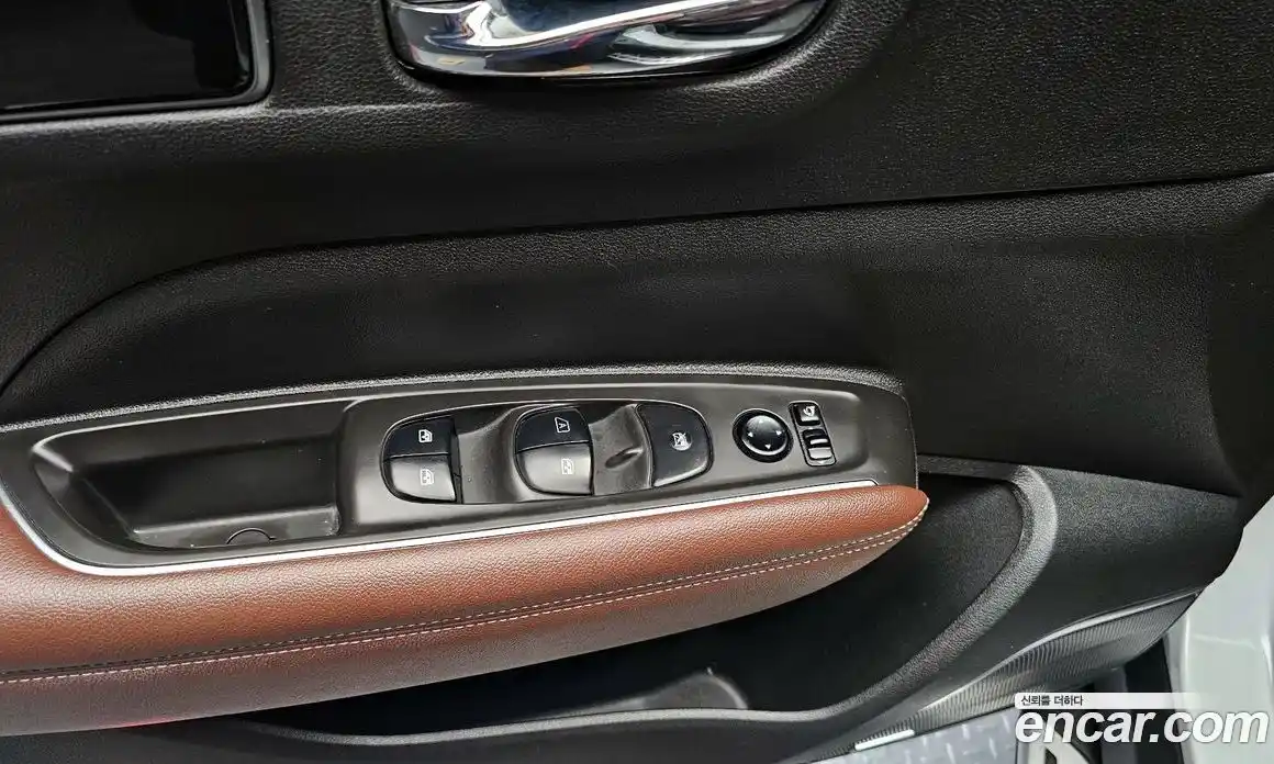 Renault QM6 2019 2.0 Автомат в Москве № 617616, фото 14