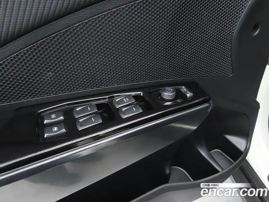 SsangYong TIBOLI 2022 1.5 Автомат в Москве № 617674, фото 15