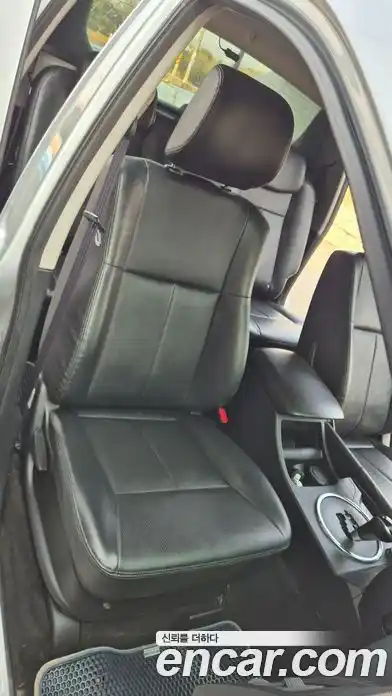 SsangYong Korando 2016 2.0 Автомат в Москве № 617932, фото 13