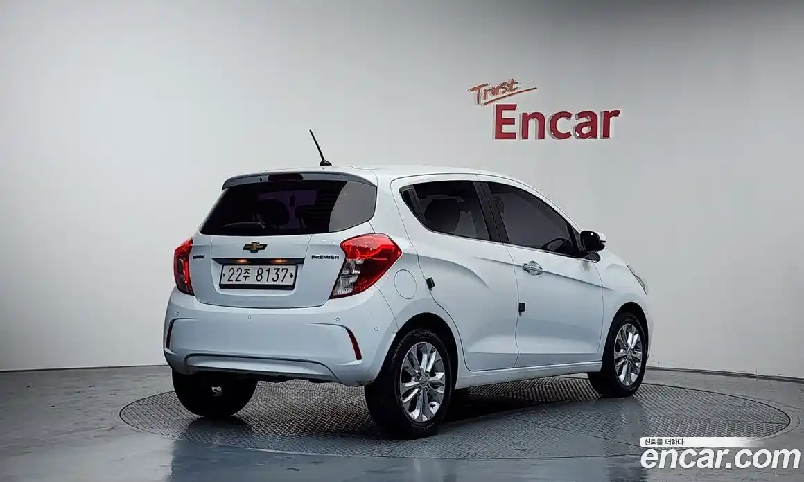 Chevrolet Spark 2019 1.0 Автомат в Москве № 618392, фото 1