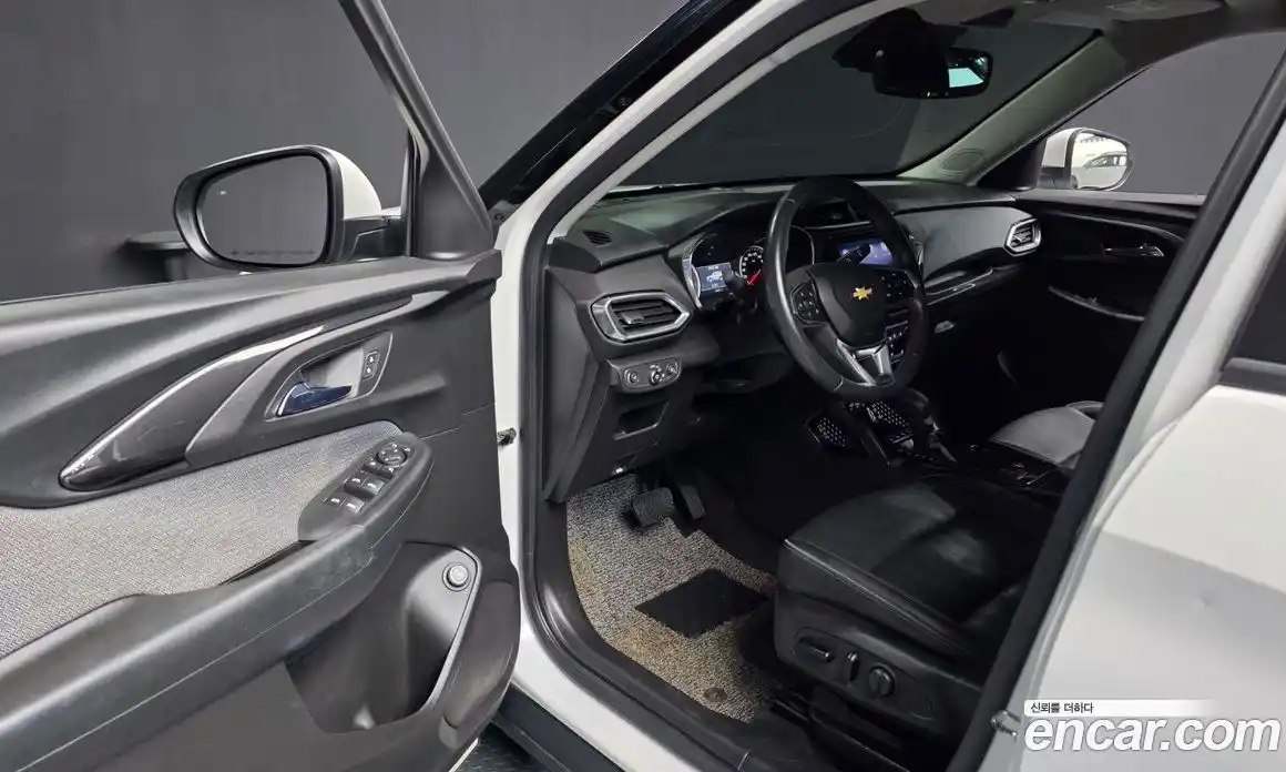 Chevrolet TrailBlazer 2021 1.3 Автомат в Москве № 618547, фото 10