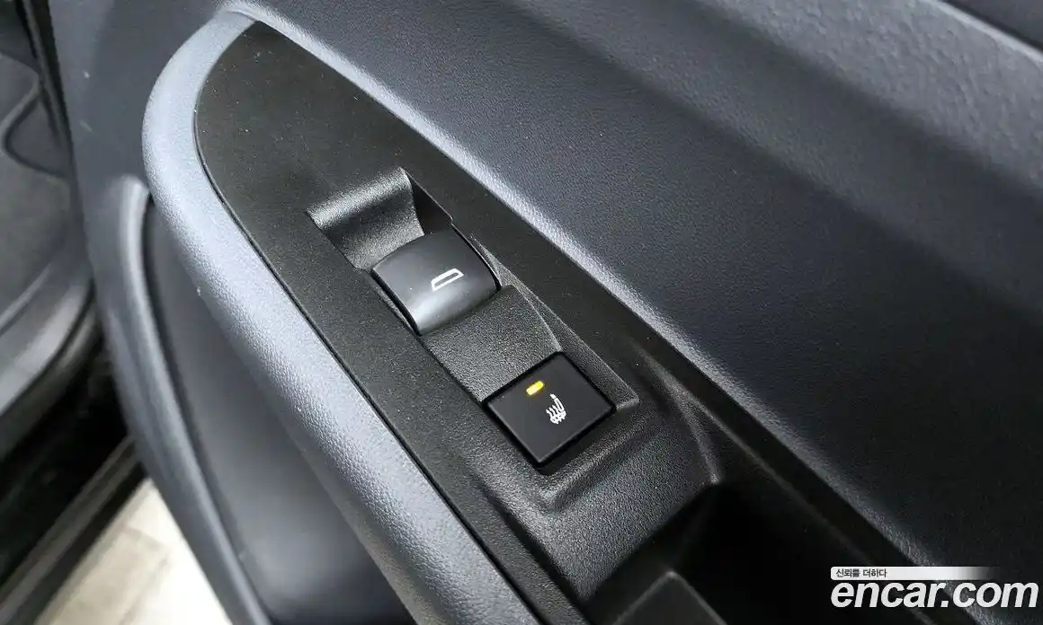 Chevrolet Bolt EV 2021 0.2 Автомат в Москве № 618645, фото 19