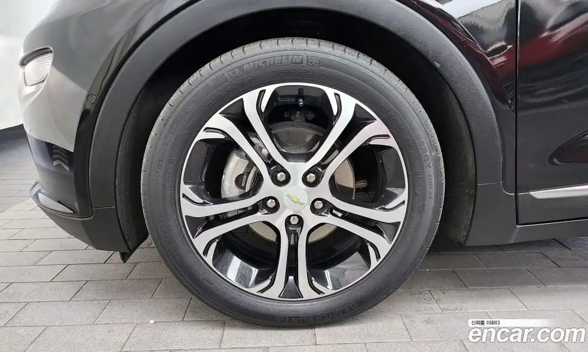 Chevrolet Bolt EV 2021 0.2 Автомат в Москве № 618645, фото 5