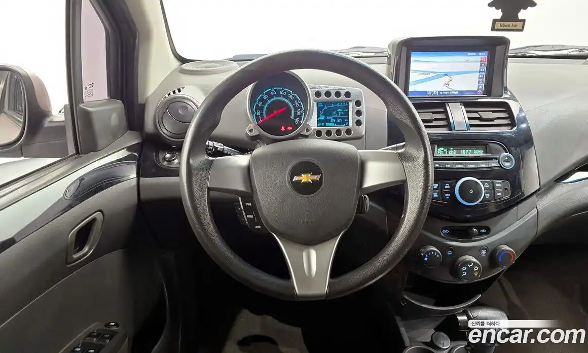 Chevrolet Spark 2012 1.0 Автомат в Москве № 618705, фото 13