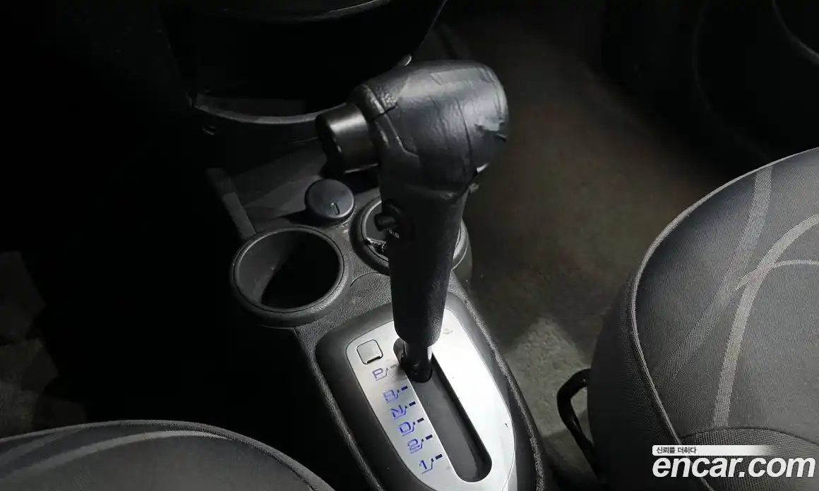 Chevrolet Spark 2012 1.0 Автомат в Москве № 618705, фото 9