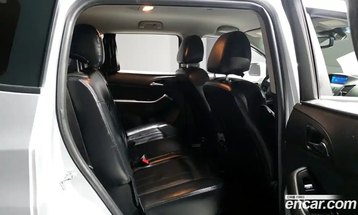 Chevrolet Orlando 2012 2.0 Автомат в Москве № 618775, фото 12