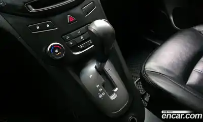 Chevrolet Orlando 2012 2.0 Автомат в Москве № 618775, миниатюра 9