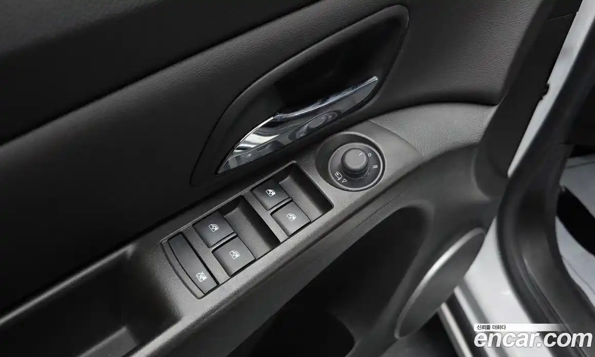 Chevrolet Cruze 2013 1.8 Автомат в Москве № 618893, фото 17