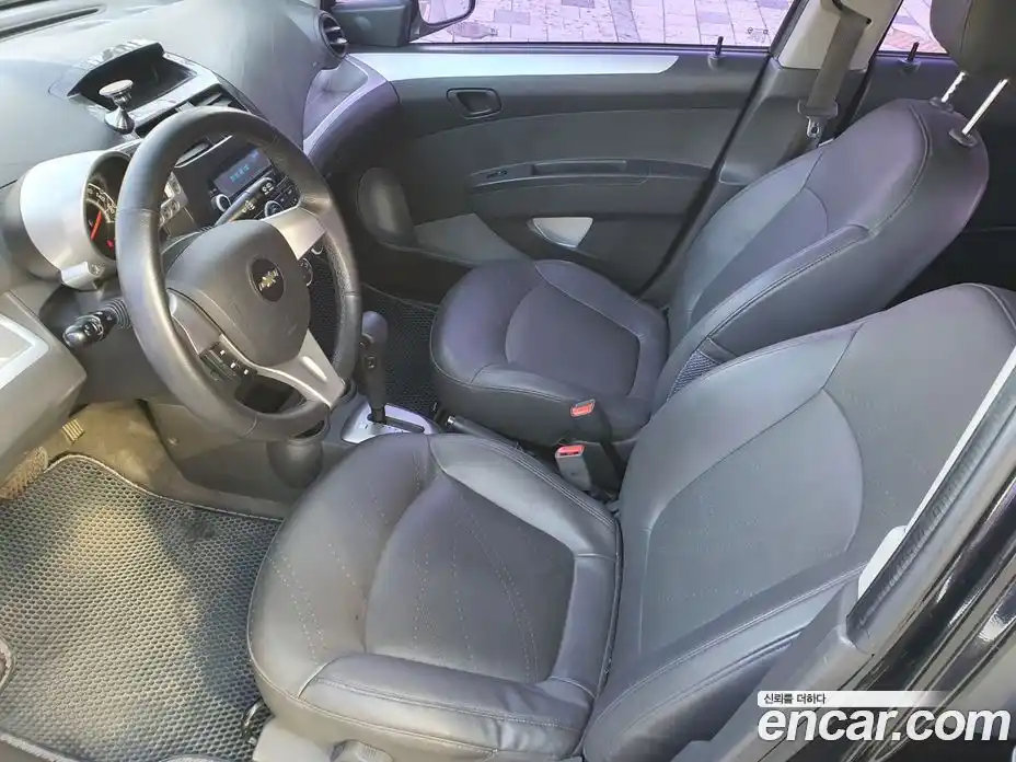 Chevrolet Spark 2013 1.0 Автомат в Москве № 618948, фото 13