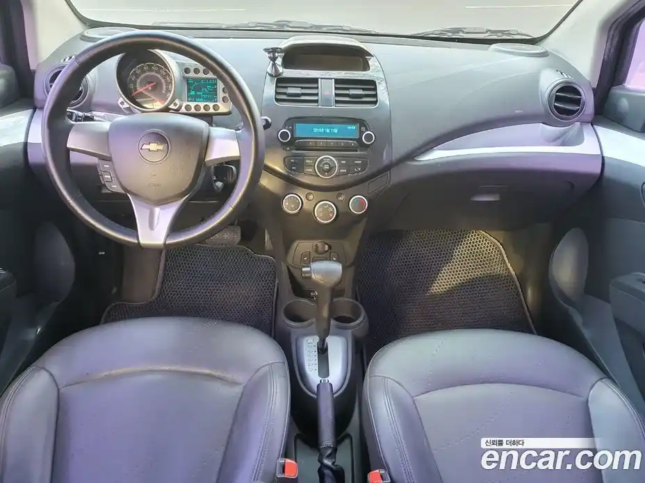 Chevrolet Spark 2013 1.0 Автомат в Москве № 618948, фото 7