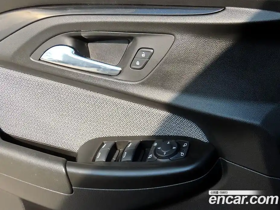 Chevrolet TrailBlazer 2022 1.3 Автомат в Москве № 619191, фото 12