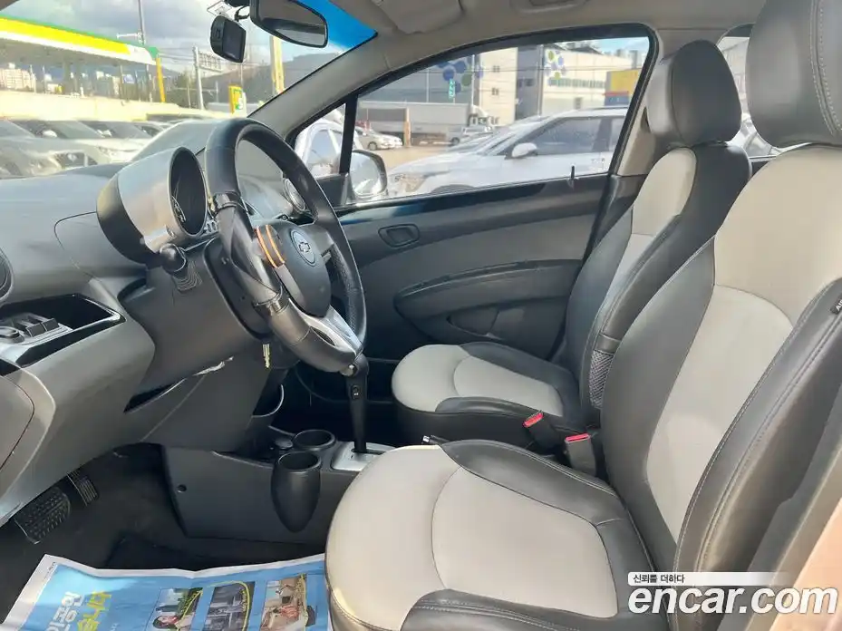 Chevrolet Spark 2012 1.0 Автомат в Москве № 619362, фото 6