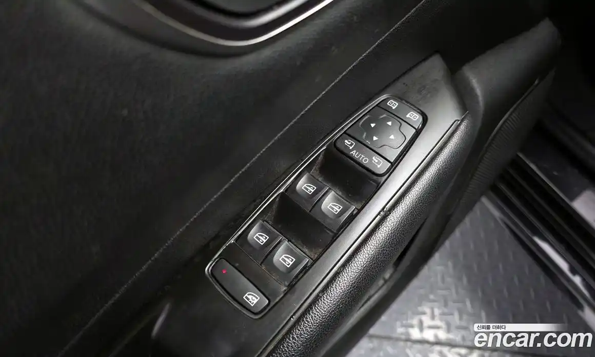 Renault SM6 2019 2.0 Автомат в Москве № 619369, фото 19