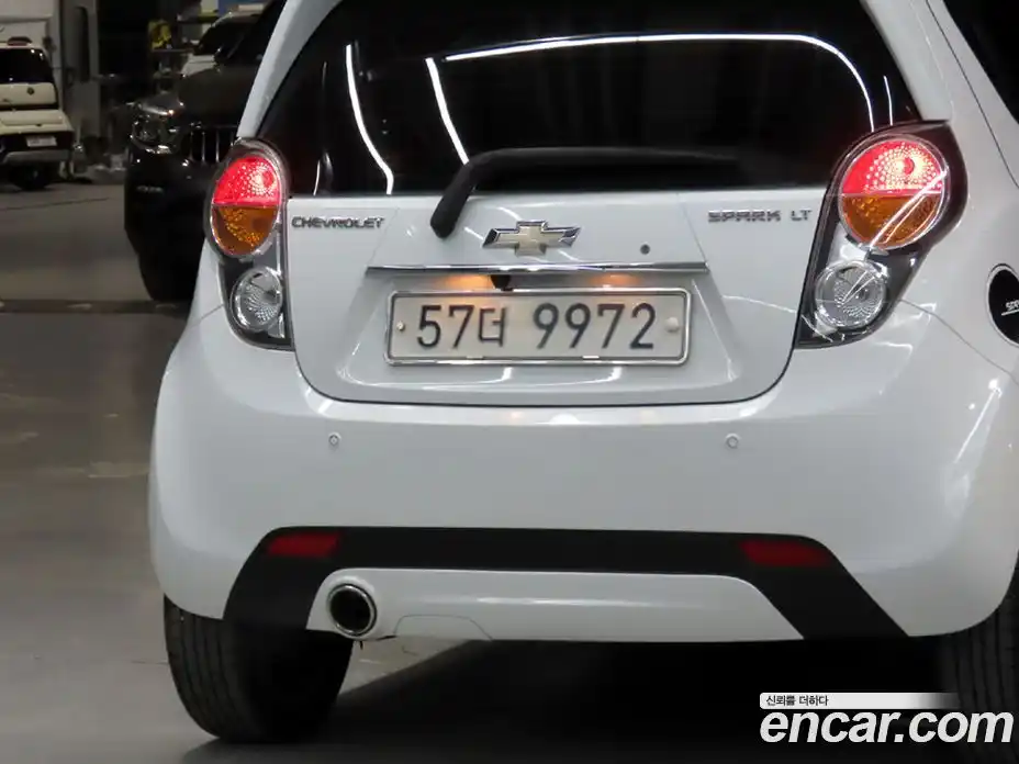 Chevrolet Spark 2012 1.0 Автомат в Москве № 619428, фото 17