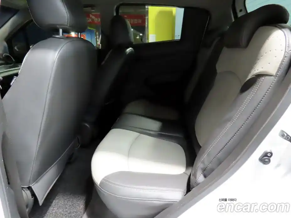 Chevrolet Spark 2012 1.0 Автомат в Москве № 619428, фото 7