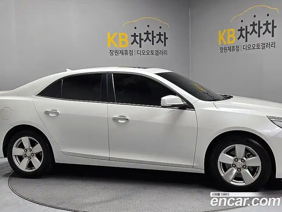 Chevrolet Malibu 2014 2.0 Автомат в Москве № 619545, фото 4