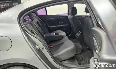 Renault SM3 2016 1.6 Автомат в Москве № 619724, миниатюра 11