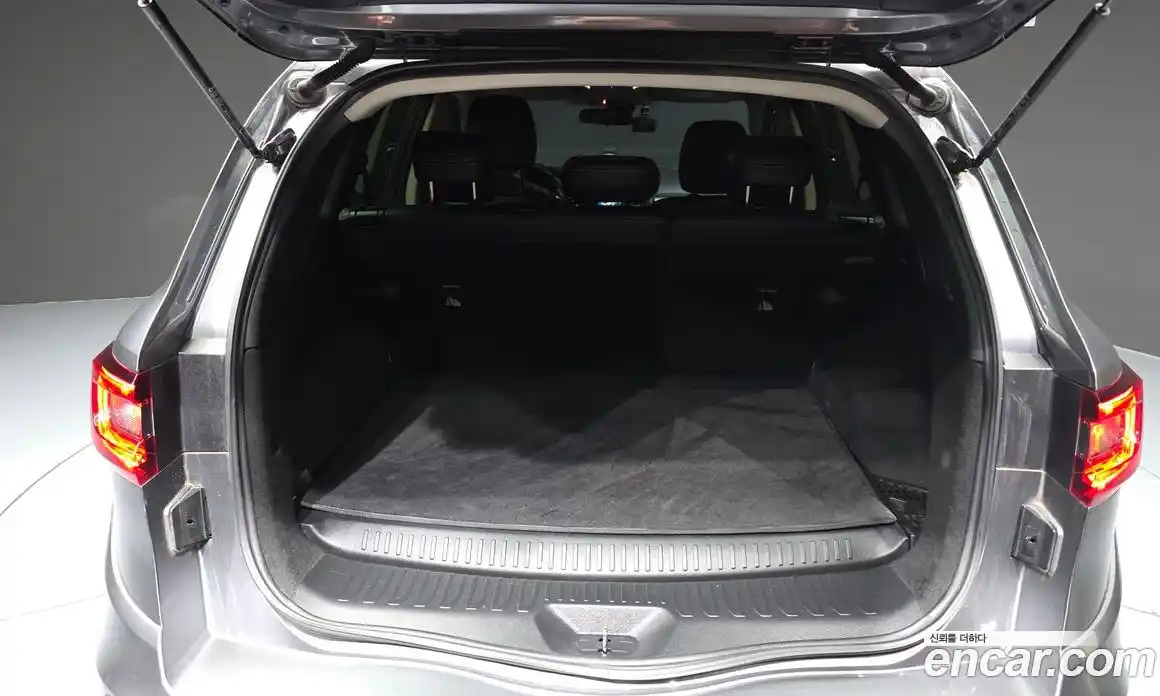 Renault QM6 2022 2.0 Автомат в Москве № 619960, фото 20