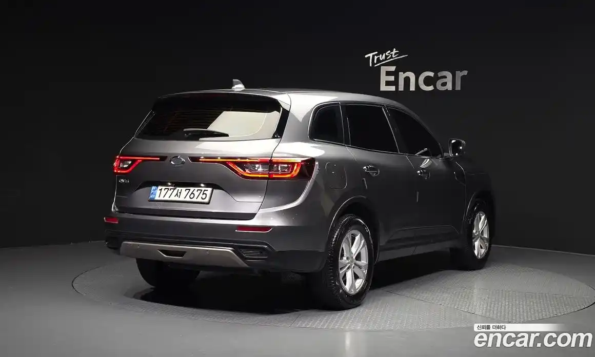 Renault QM6 2022 2.0 Автомат в Москве № 619960, фото 2