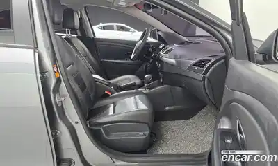 Renault SM3 2017 1.6 Автомат в Москве № 620003, миниатюра 11