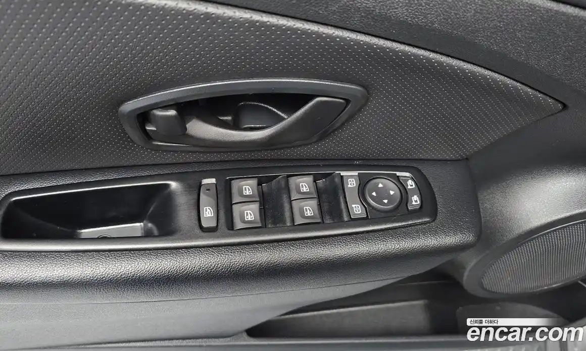 Renault SM3 2017 1.6 Автомат в Москве № 620003, фото 15