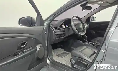 Renault SM3 2017 1.6 Автомат в Москве № 620003, миниатюра 10