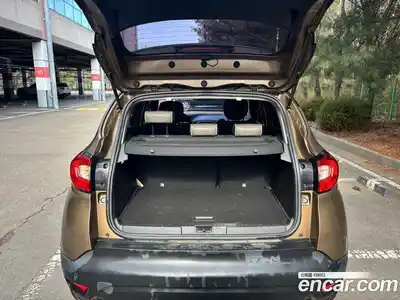 Renault QM3 2016 1.5 Автомат в Москве № 620037, миниатюра 7