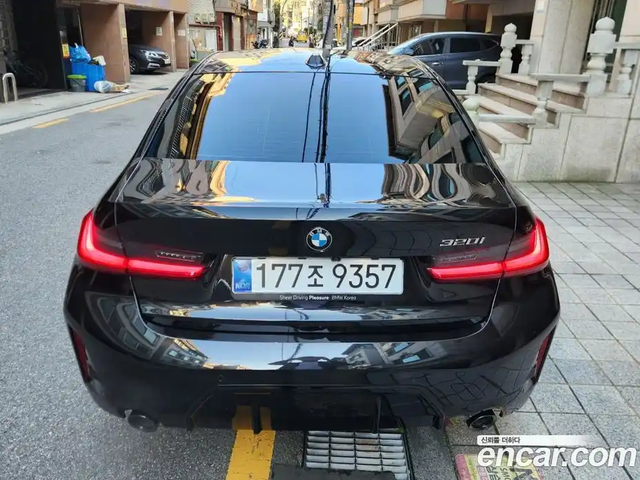 BMW 3-Series 2025 2.0 Автомат в Москве № 620393, фото 4