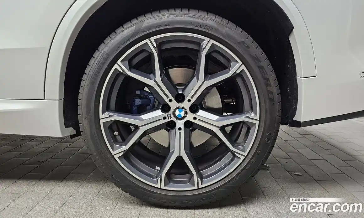 BMW X5 2025 3.0 Автомат в Москве № 620530, фото 5