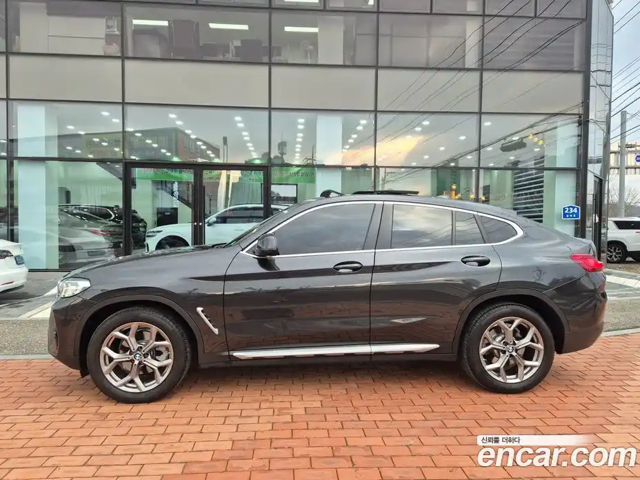 BMW X4 2022 2.0 Автомат в Москве № 620871, фото 4
