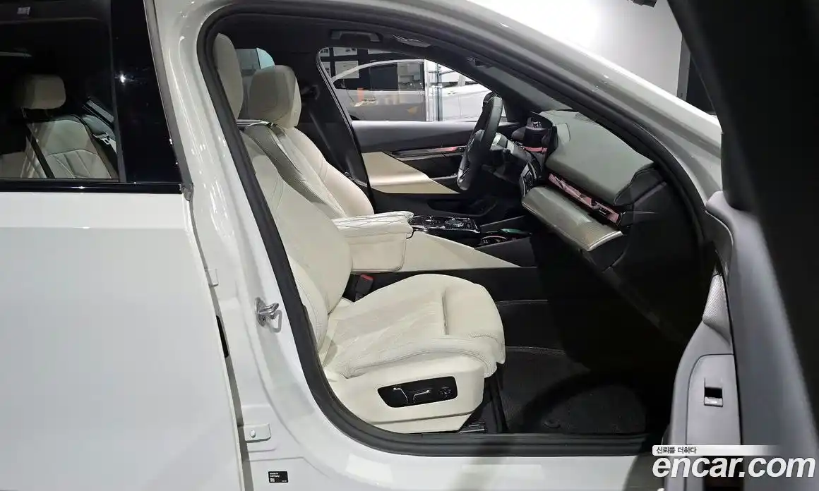 BMW i5 2025 0.2 Автомат в Москве № 620988, фото 11