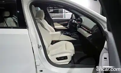 BMW i5 2025 0.2 Автомат в Москве № 620988, миниатюра 11