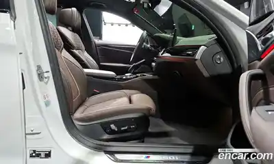 BMW 5-Series 2022 4.4 Автомат в Москве № 621592, миниатюра 11