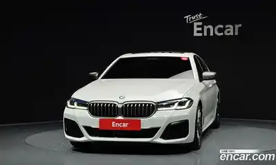 BMW 5-Series 2022 4.4 Автомат в Москве № 621592, миниатюра 3