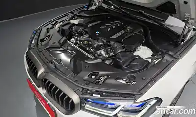 BMW 5-Series 2022 4.4 Автомат в Москве № 621592, миниатюра 6