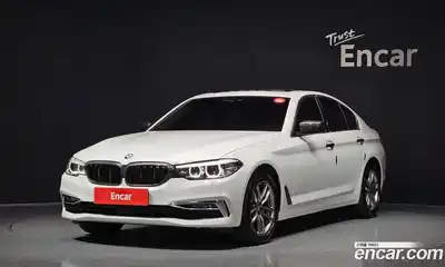 BMW 5-Series, 2020