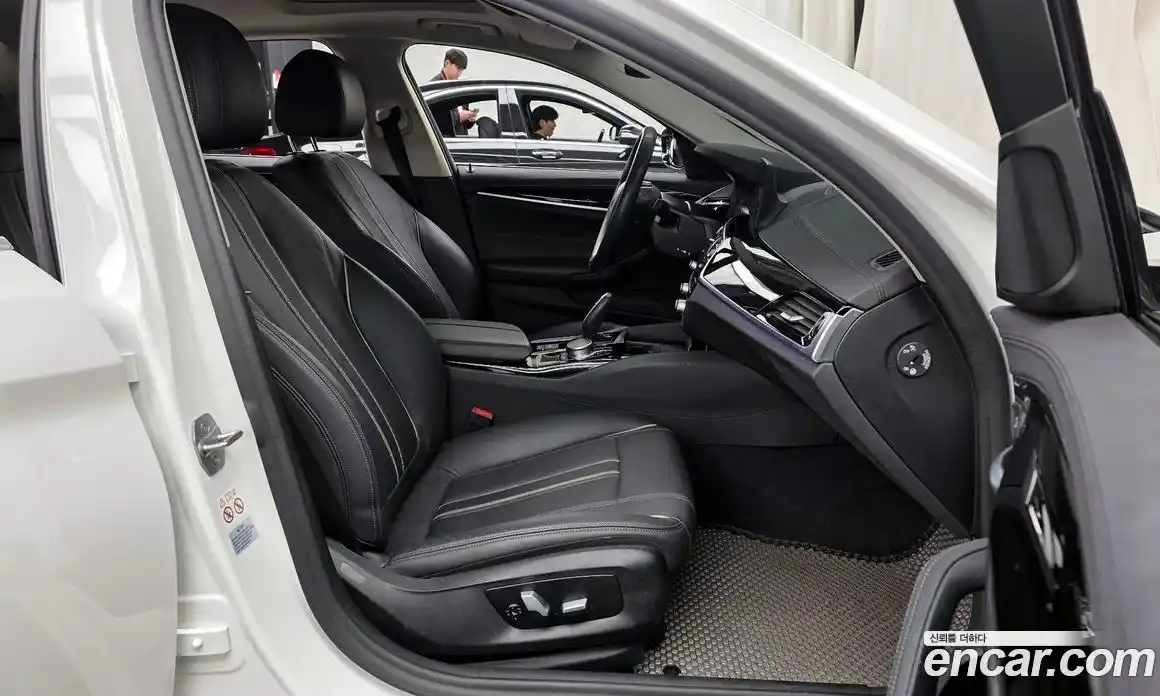 BMW 5-Series 2020 2.0 Автомат в Москве № 621602, фото 11