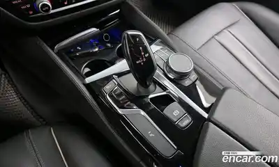 BMW 5-Series 2020 2.0 Автомат в Москве № 621602, миниатюра 9