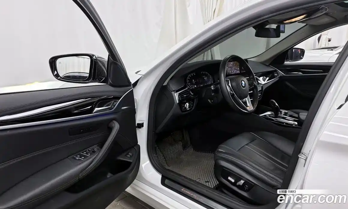 BMW 5-Series 2020 2.0 Автомат в Москве № 621602, фото 10