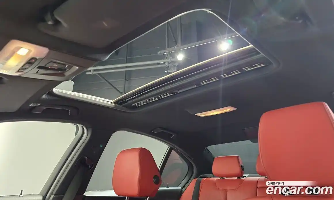 BMW 3-Series 2017 2.0 Автомат в Москве № 621775, фото 19